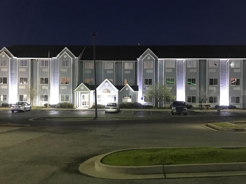 Microtel Inn & Suites - Meridian Eksteriør billede